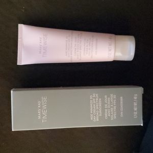 TimeWise® Age Minimize 3D® Day Cream SPF 30 Broad Spectrum Sunscreen